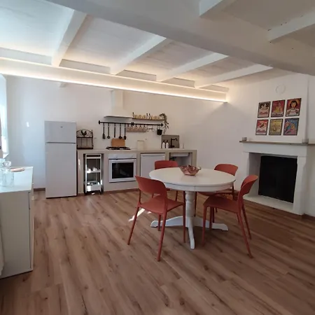 Charme A 3* Corniglio