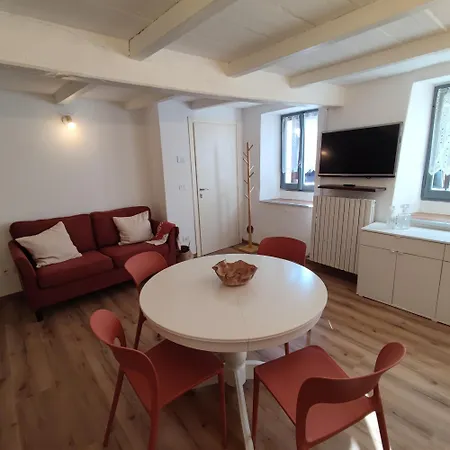 Charme A Gæstehus Corniglio