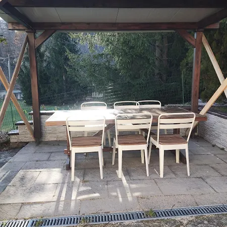 Charme A 3* Corniglio