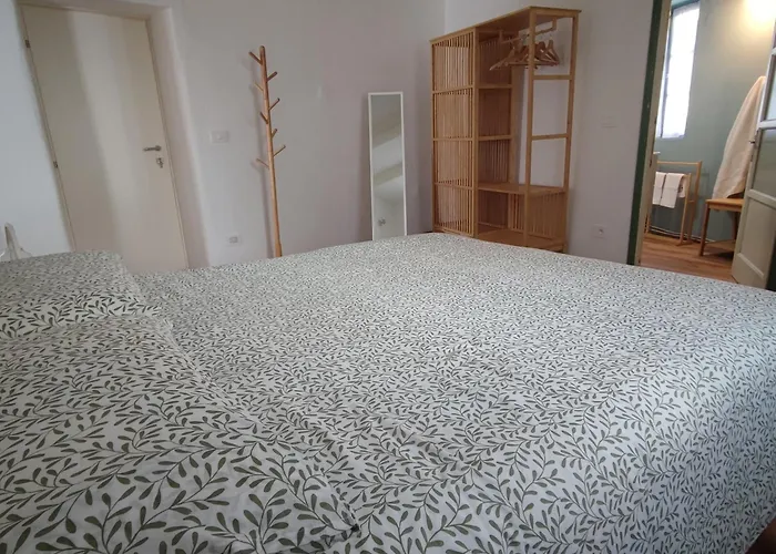 Charme A 3* Corniglio